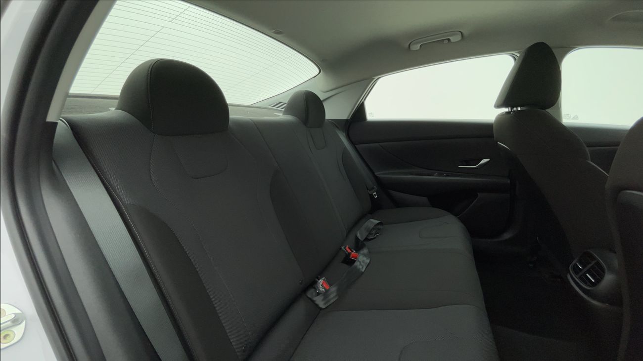 Hyundai Elantra SMART 1.6 | Zero Down Payment | Free Home Test Drive