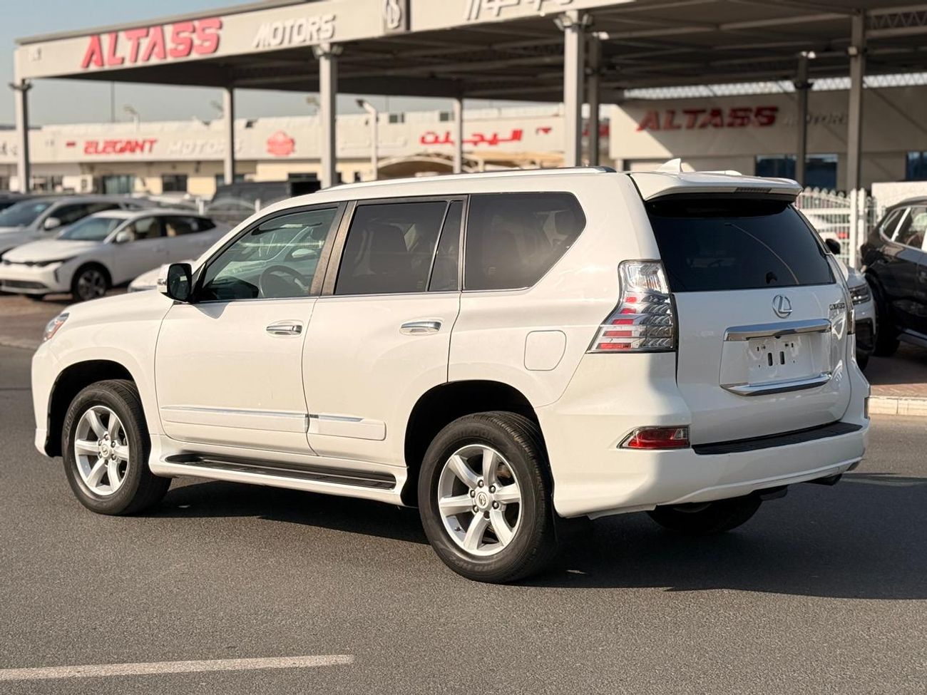 Lexus GX460 Premier 4.6L Full option