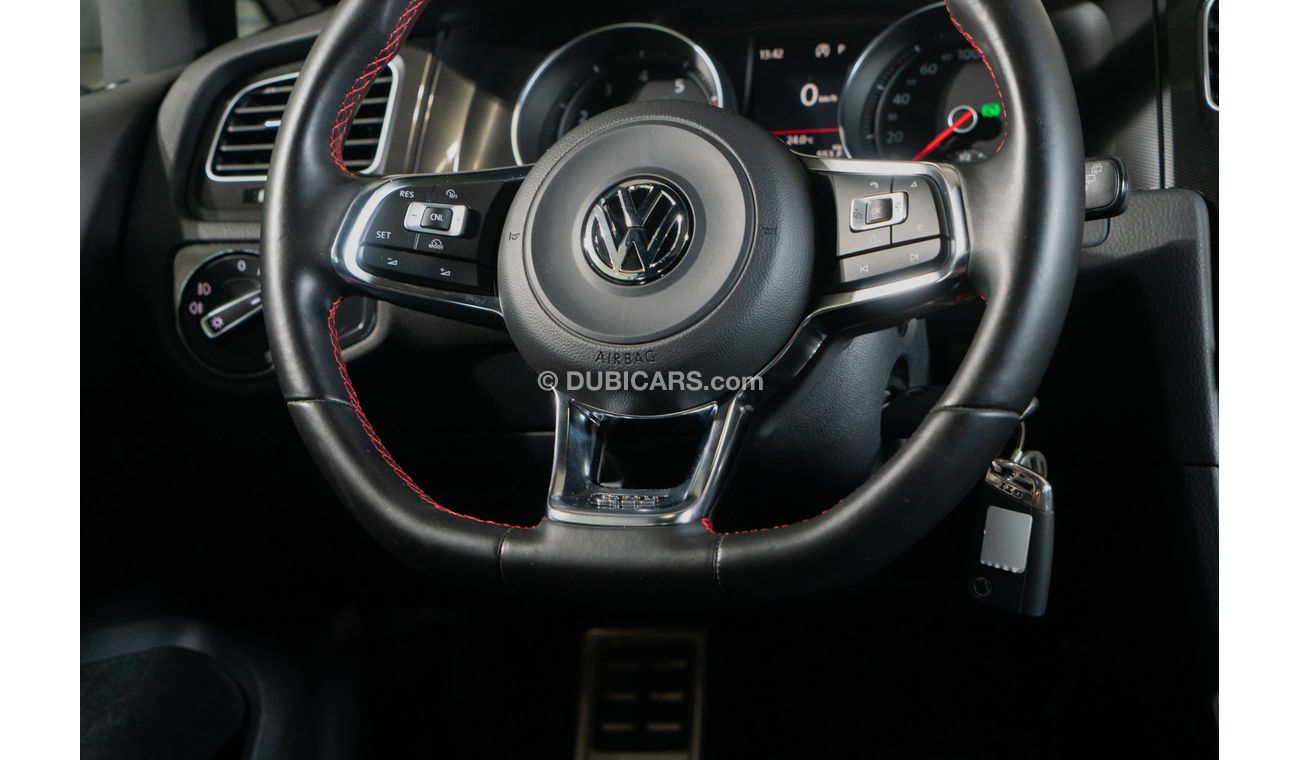 فولكس واجن جولف 2017 Volkswagen Golf GTI / Full Volkswagen Service History & 5 Year Volkswagen Warranty