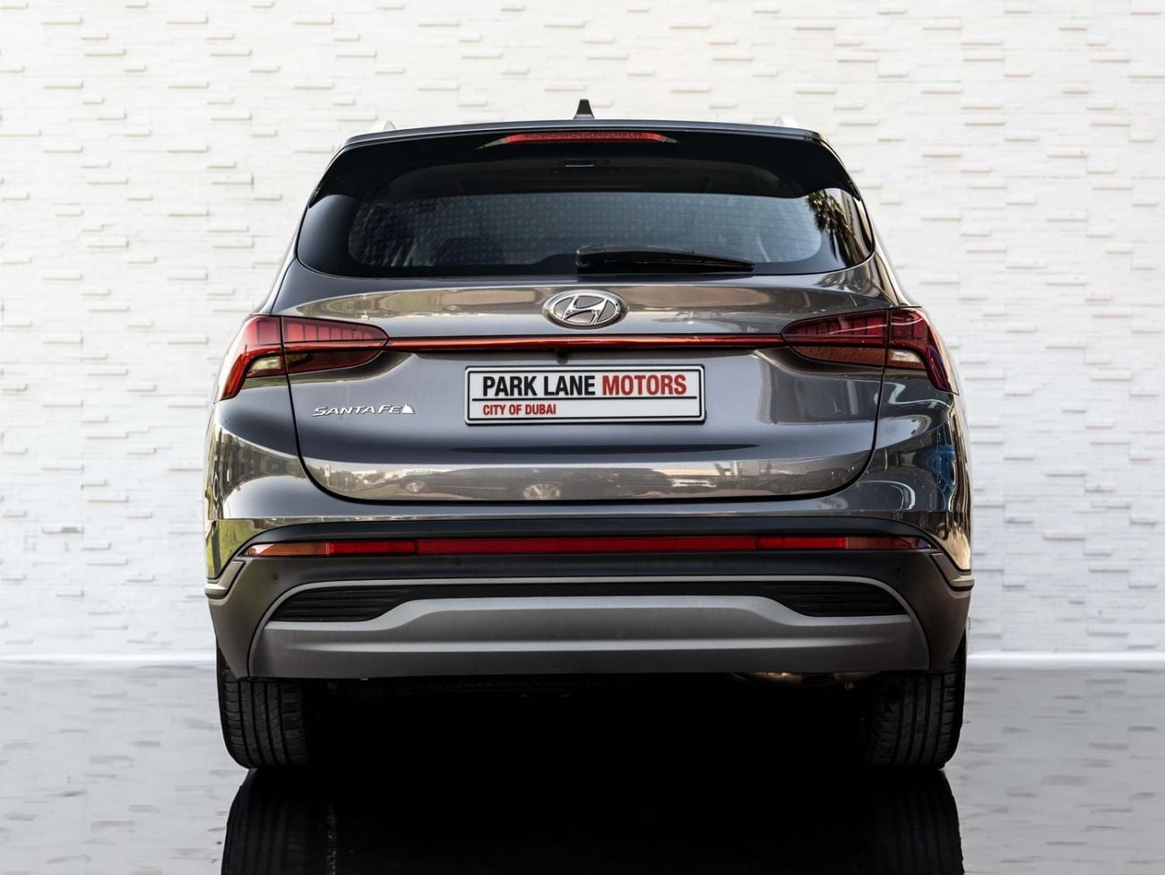 Hyundai Santa Fe COMFORT PLUS Hyundai Santa Fe 2023 for 1,577.00 AED monthly