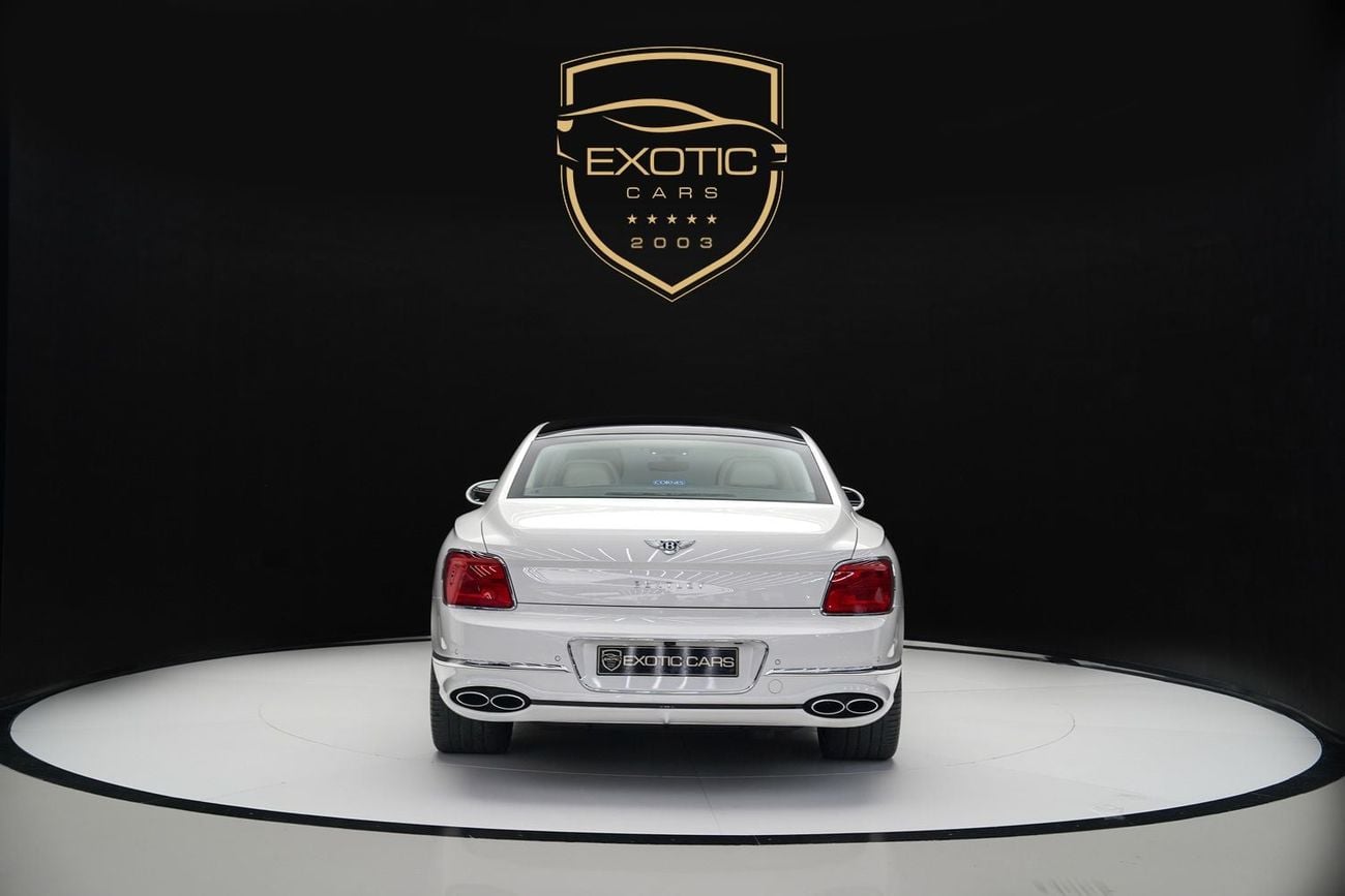 بنتلي فلاينج سبور Mulliner V8