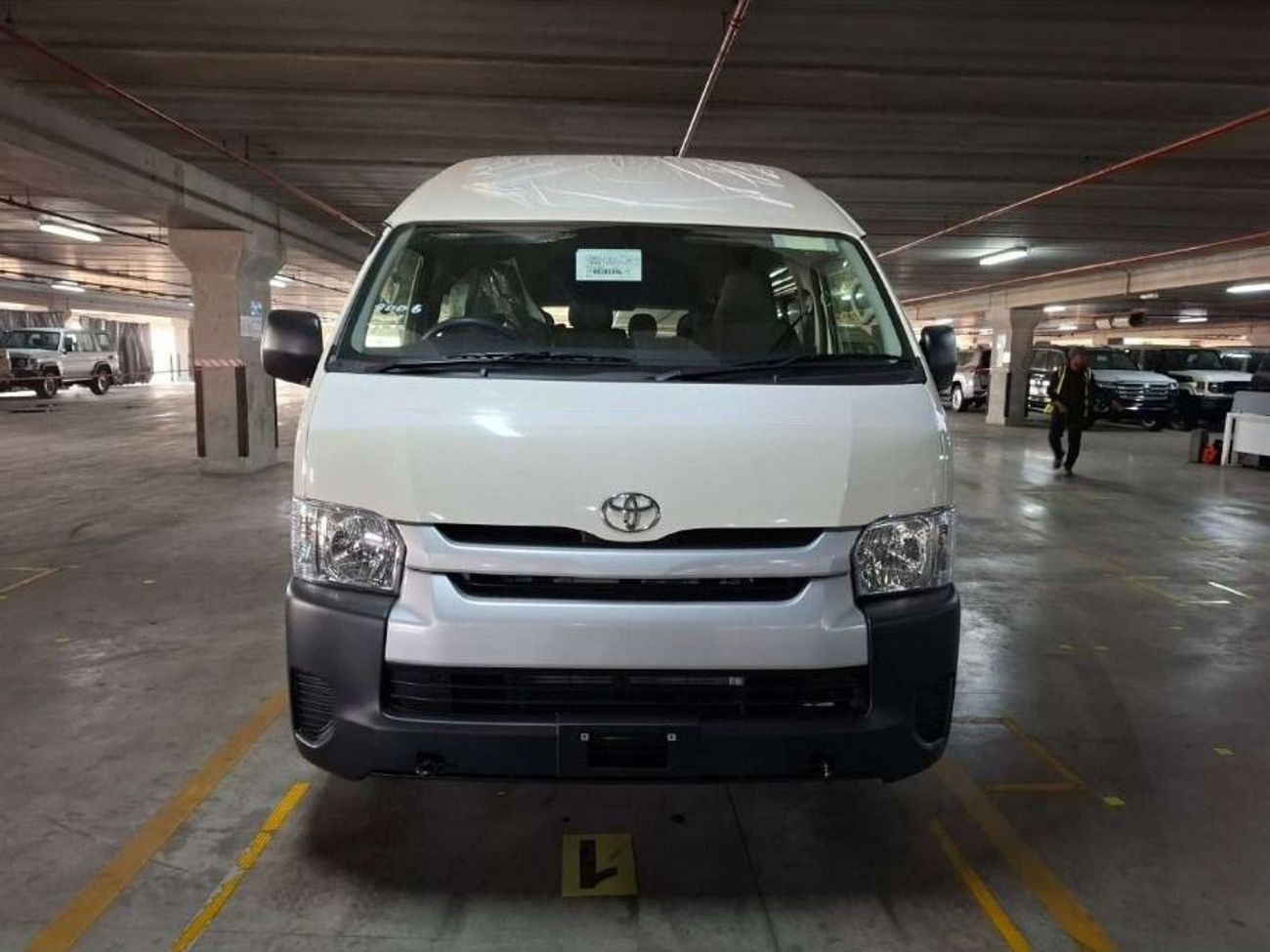 تويوتا هاياس TOYOTA HIACE HIGH ROOF DIESEL 2025 2.5