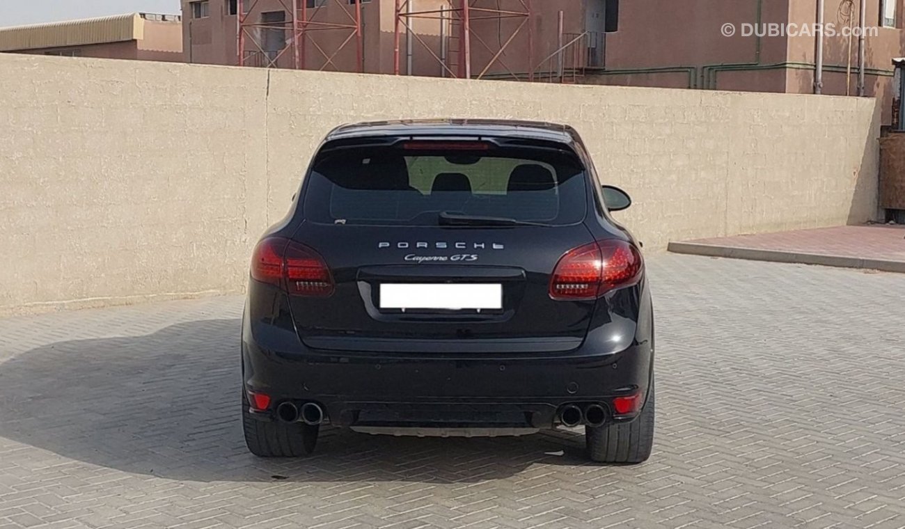 Porsche Cayenne GTS 2013 GCC 4.8 V8