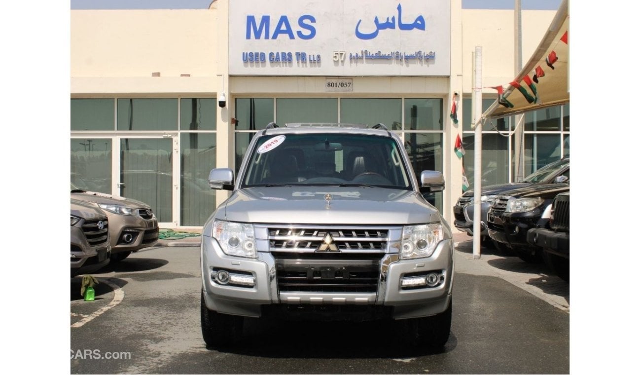 Mitsubishi Pajero GLS Highline GLS Highline 3800 cc - GCC - CAR IS IN PERFECT CONDITION INSIDE OUT