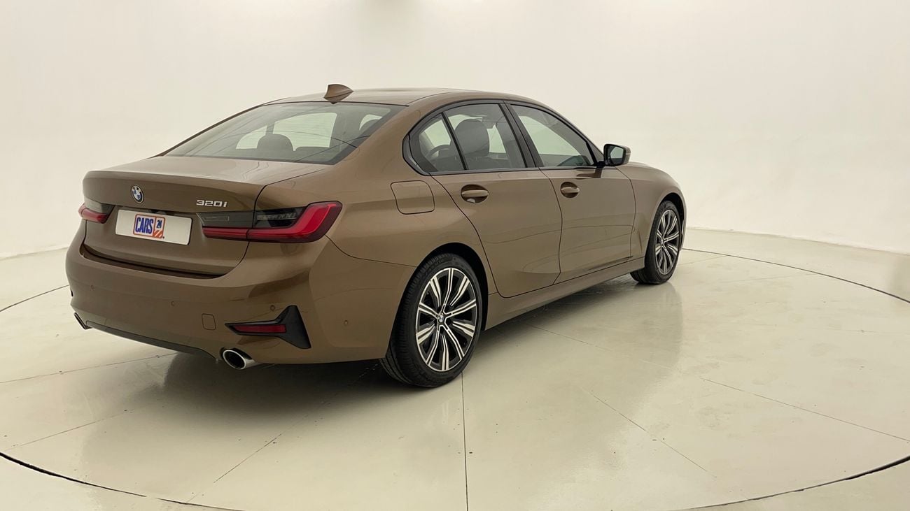 BMW 320i EXCLUSIVE 2 | Zero Down Payment | Home Test Drive