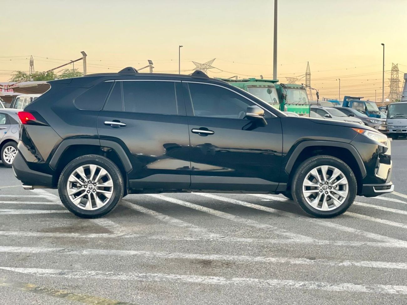 Toyota RAV4 2021 Toyota Rav4 Limited Edition Full Option+ 2.5L V4 With Radar & Sensor - Heat Cool Seats - 20,400