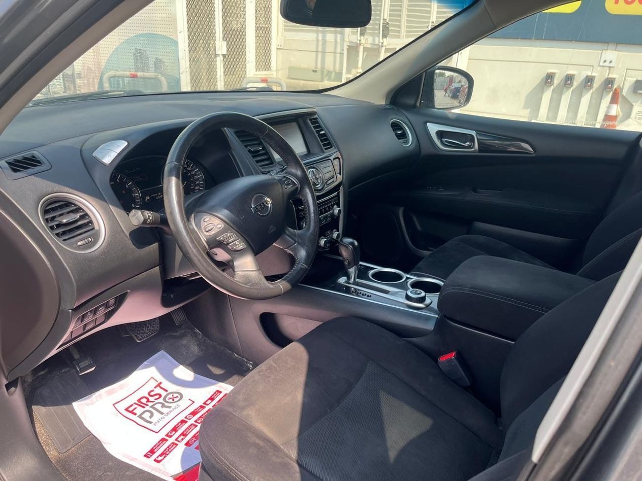 نيسان باثفايندر SV 3.5L (260 HP) 4WD