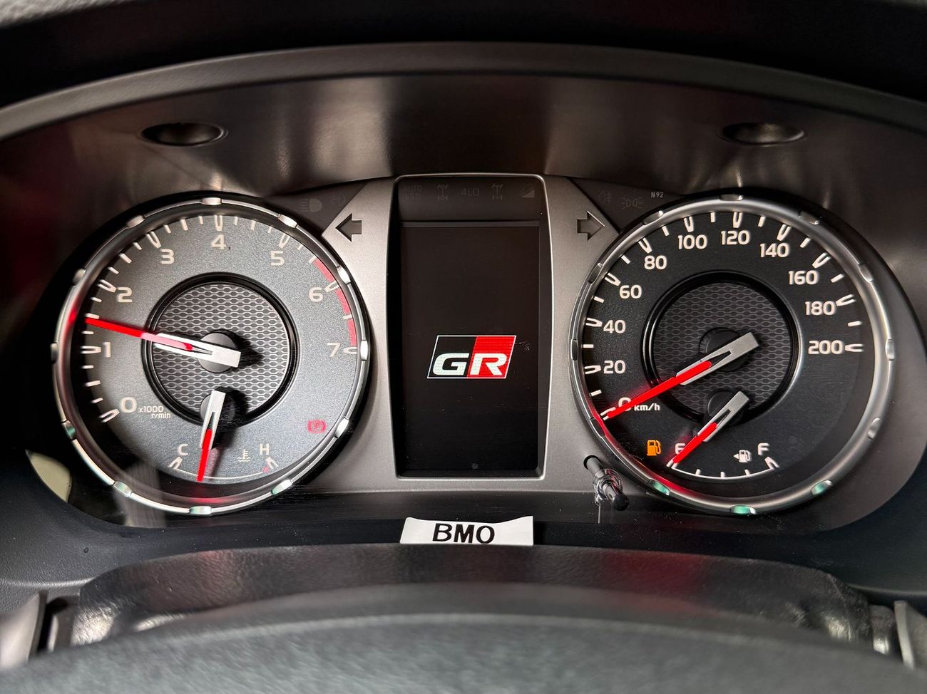 Toyota Hilux GR-SPORT 4.0 V6 **EXPORT ONLY**التصدير فقط خارج الخليج***