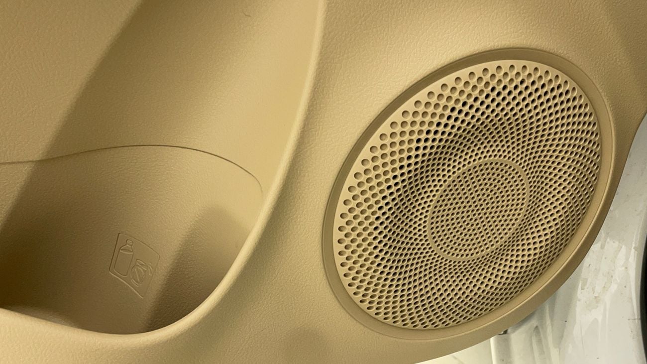 تويوتا يارس SE 1.5 | بدون دفعة مقدمة | اختبار القيادة في المنزل