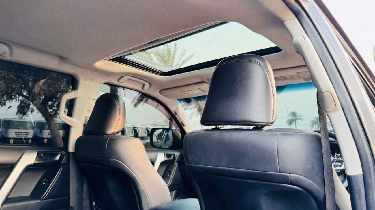 Toyota Prado FULLY OFF ROAD MODIFIED | AWNING CAMPING ROOFTOP RENT | RHD | 2.8L DIESEL | 2019 | SUNROOF