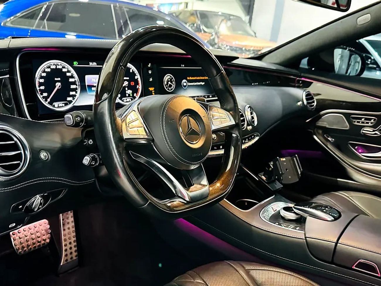 مرسيدس بنز C 200 AMG AVANTGARDE