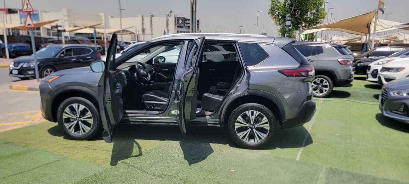 نيسان روج Full Option