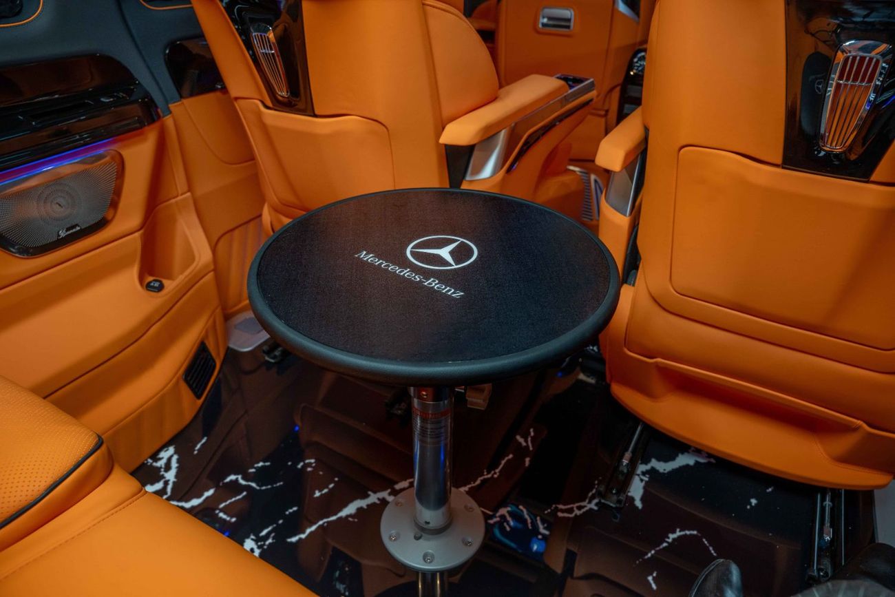 مرسيدس بنز V 250 VIP Luxury Interior | Reclining Seats, Sofa Bed  Ambient Lighting