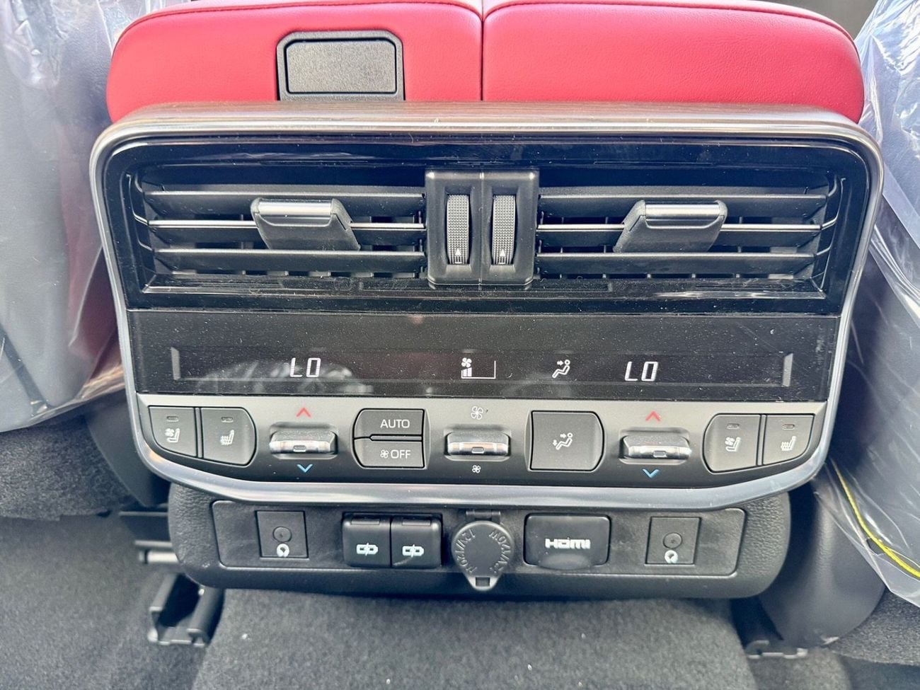 تويوتا لاند كروزر TOYOTA Land Cruiser VXR 3.5 Full option 2026 GCC