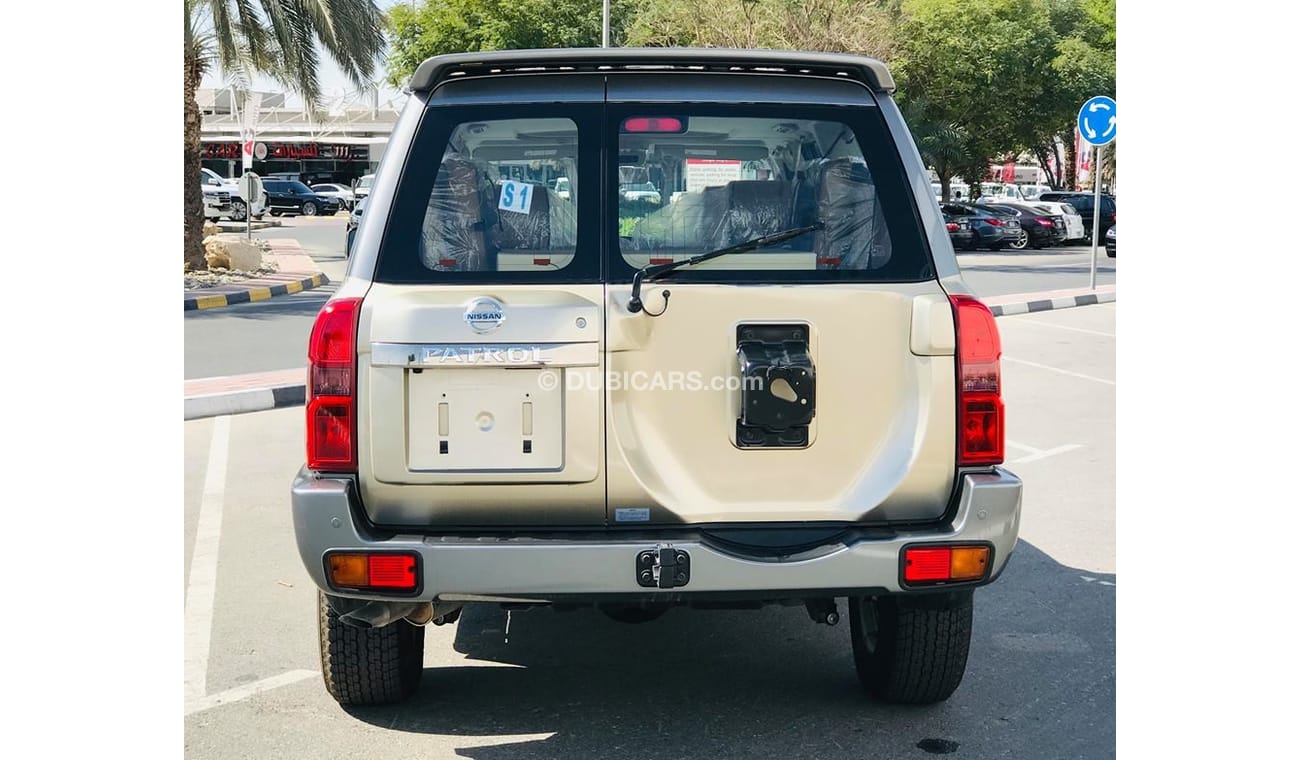 Nissan Patrol Super Safari