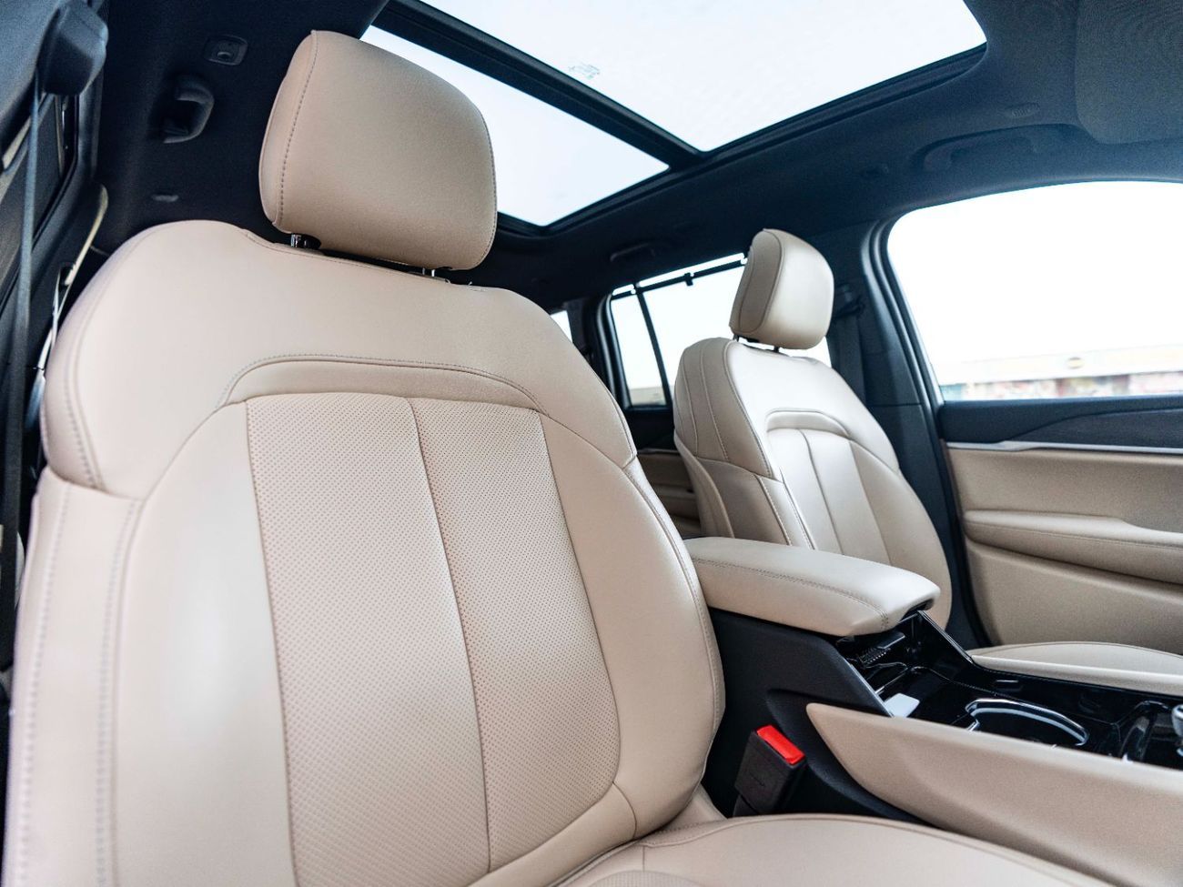 جيب جراند شيروكي Limited 3.6L