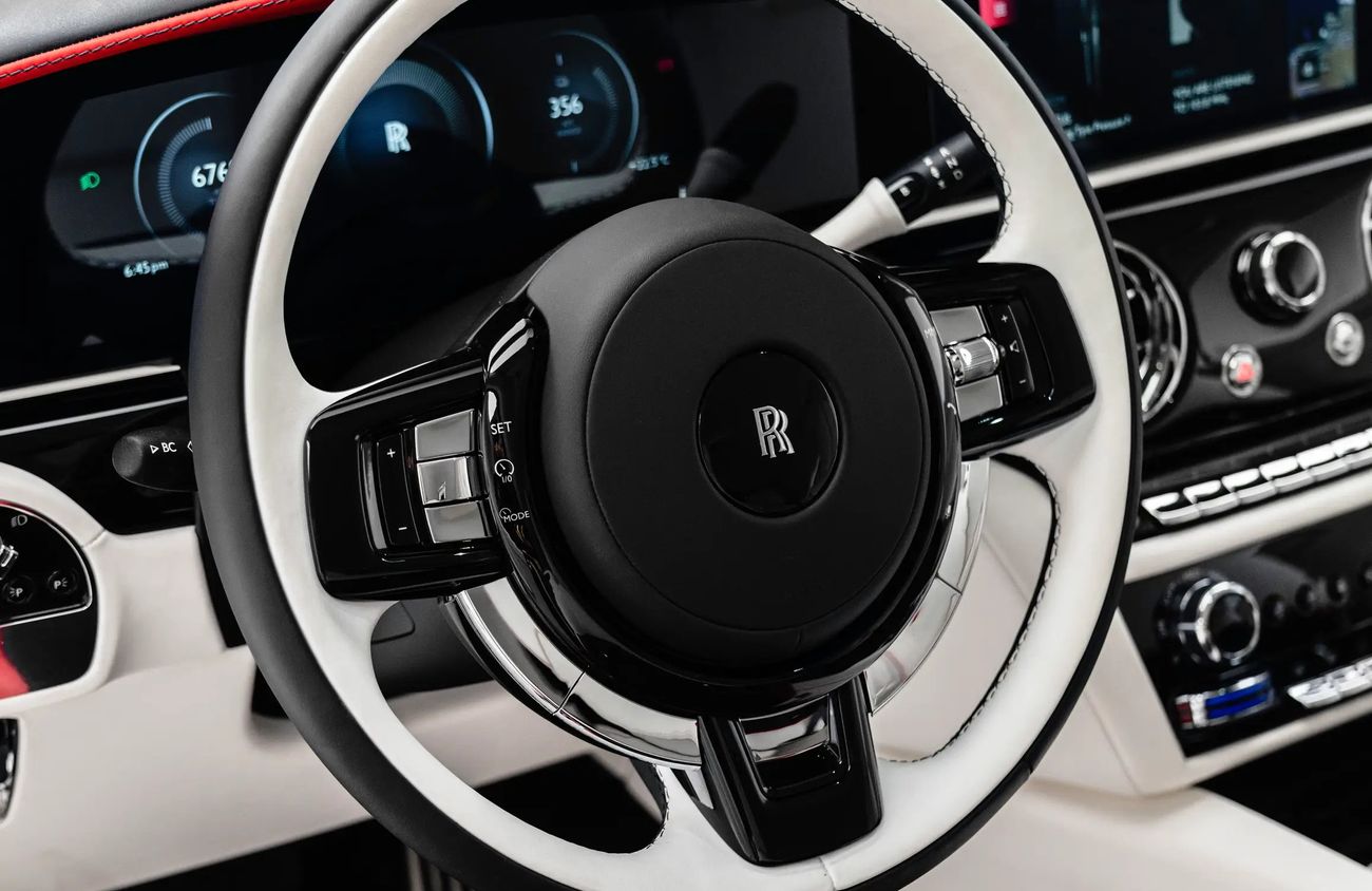 رولز رويس سبيكتر Dual Electric Motors