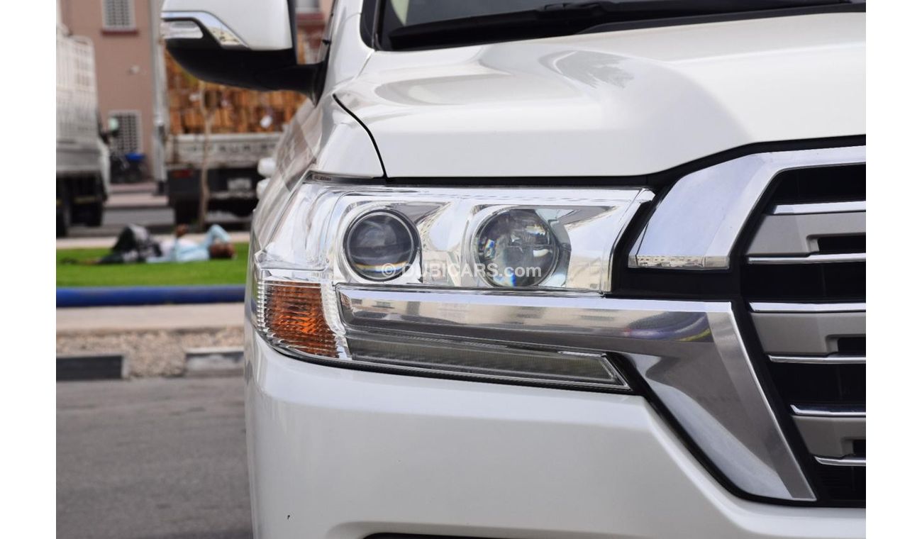 تويوتا لاند كروزر GXR GT