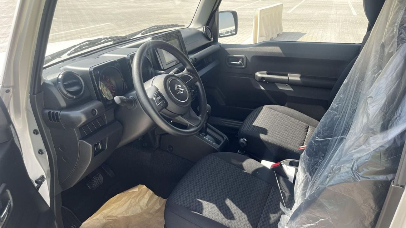 سوزوكي جيمني 3-Door GL 1.5L 4WD 4AT