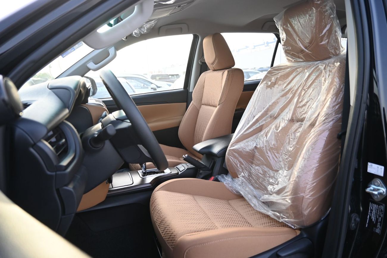 تويوتا فورتونر Toyota Fortuner 2.7L Petrol, Automatic 4WD, Model 2025, Color Black
