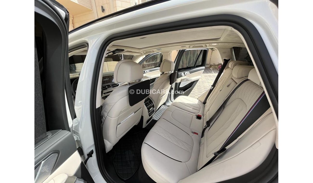 BMW X5M 2022 BMW X5 M50 Competition