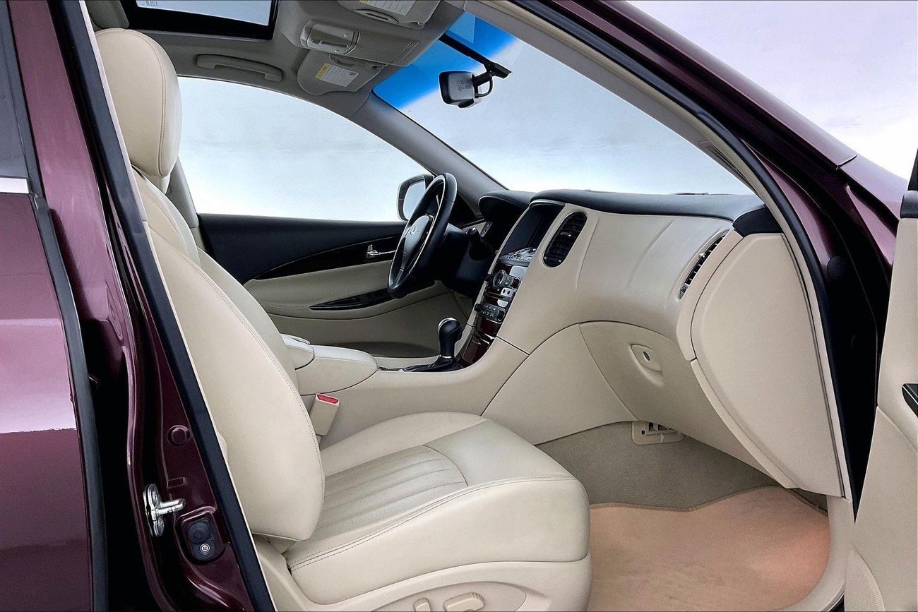 Infiniti QX50 Luxury | 1 year free warranty | 0 down payment | 7 day return policy