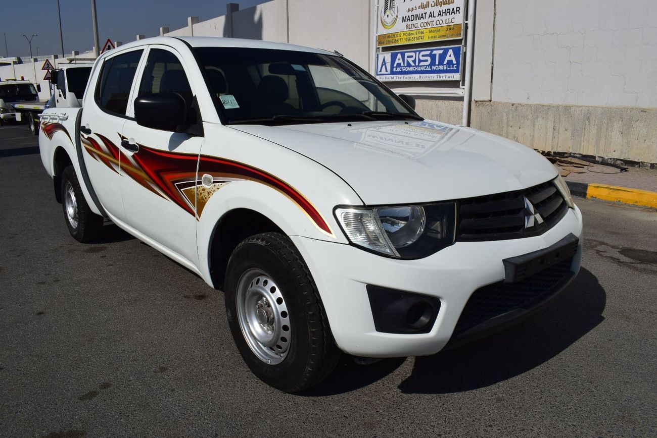 Mitsubishi L200 Mitsubishi L200 Std 2.4L Double Cab Utility, model:2012