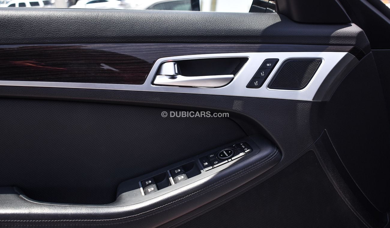 Used Hyundai Genesis American specs * Free Insurance & Registration * 1 Year warranty 2016 for