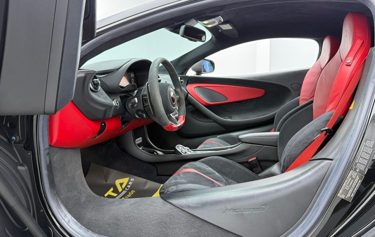 McLaren 570S 2017 Mclaren 570 S, 2025 Mclaren Warranty, Full Mclaren Service History, Very Low Km, GCC