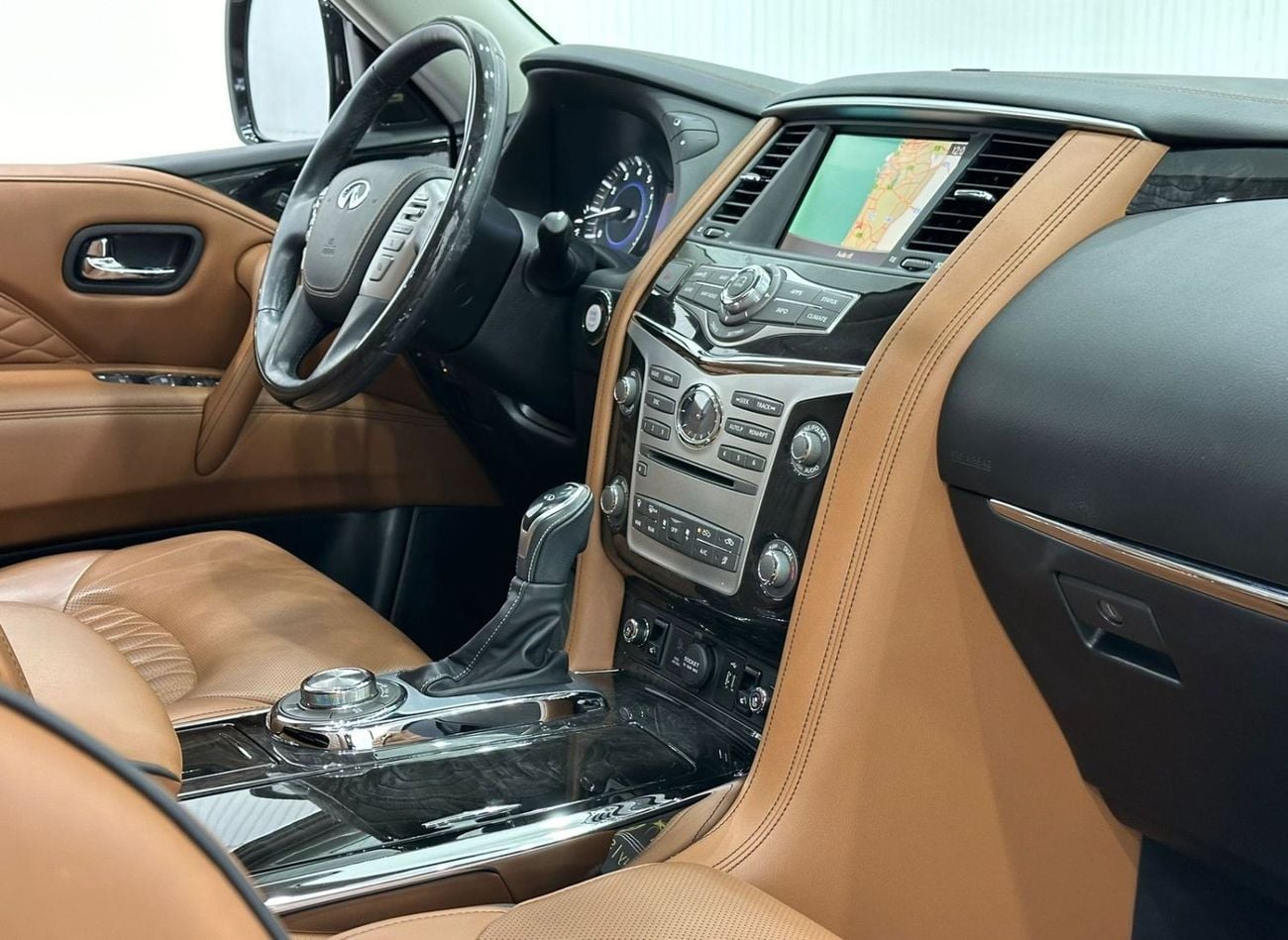 Infiniti QX80 Standard 2020 Infiniti QX80, May 2025 Warranty, Full Agency Service History, GCC