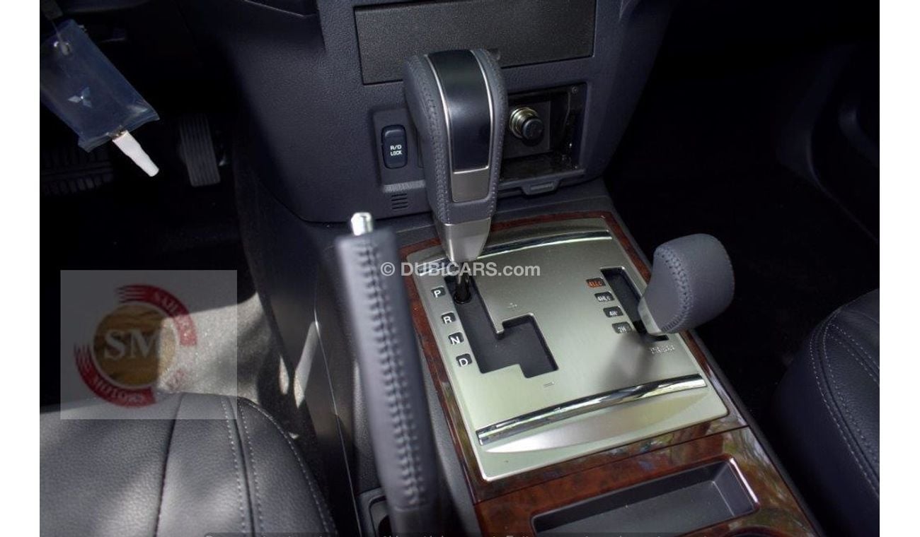 Mitsubishi Pajero GLS 2019 MODEL V6 3.8L PETROL 7 SEAT AUTOMATIC TRANSMISSION GOLD PACKAGE