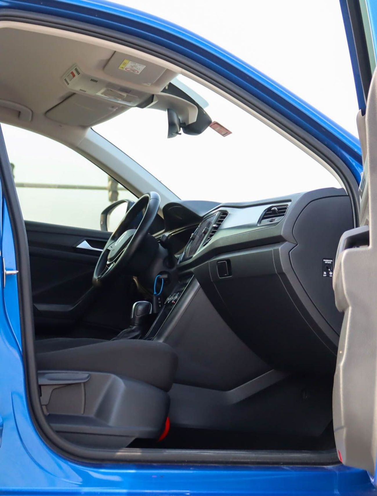 فولكس واجن T ROC فولكس واجن تي روك 2021 خليجي بحالة ممتازة بدون حوادث