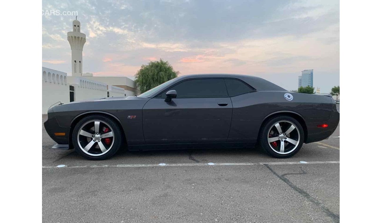 Dodge Challenger SRT8 V8 392HEMI 6,4/GCC 520HP