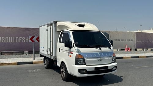 Hyundai Porter STD (NON GCC)