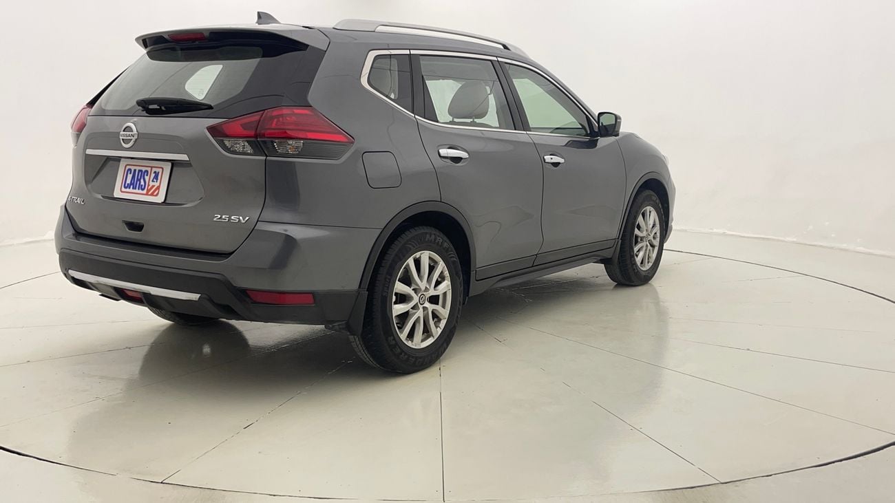 نيسان إكس تريل SV 2.5 | بدون دفعة مقدمة | اختبار القيادة في المنزل