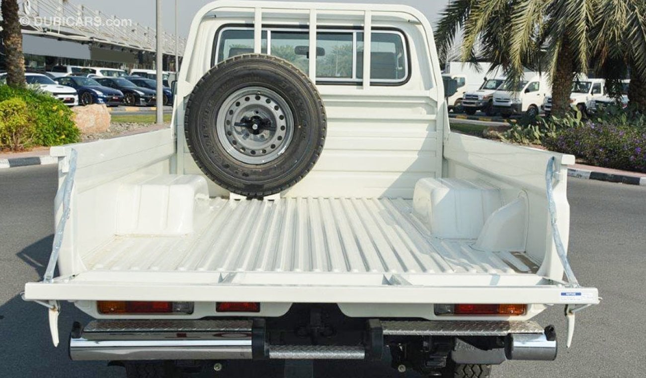 Toyota Land Cruiser Pick Up Single Cabin 4.5 T-DSL