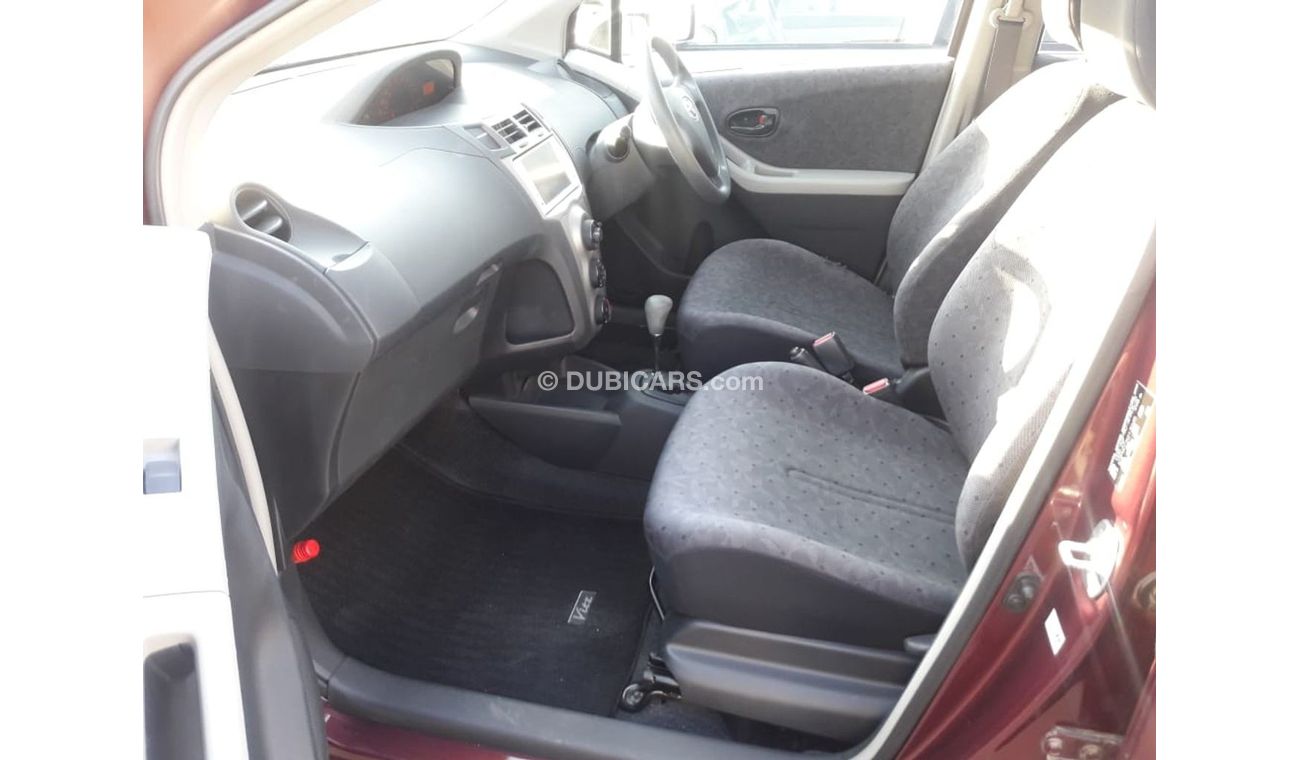 Toyota Vitz Toyota Vitz (Stock no PM 124 )