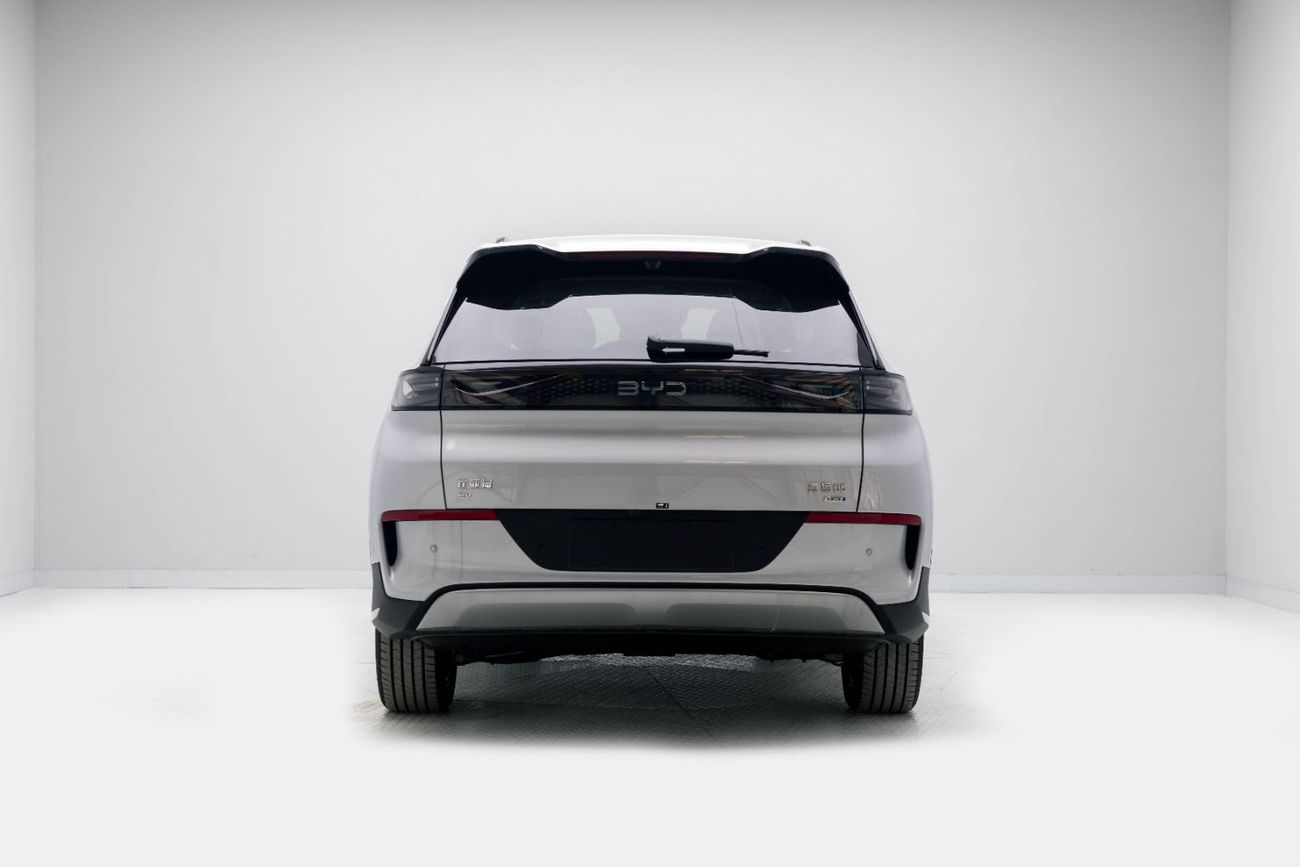 BYD Sealion 05 Flagship Intelligent - Sea White Inside Black Grey | Export Only