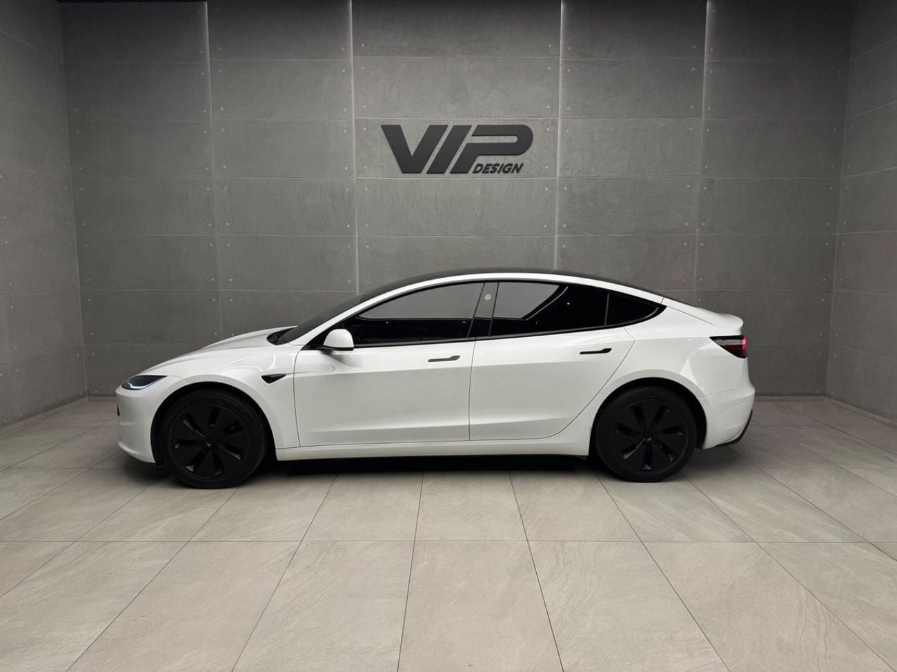 Tesla Model 3 Long range