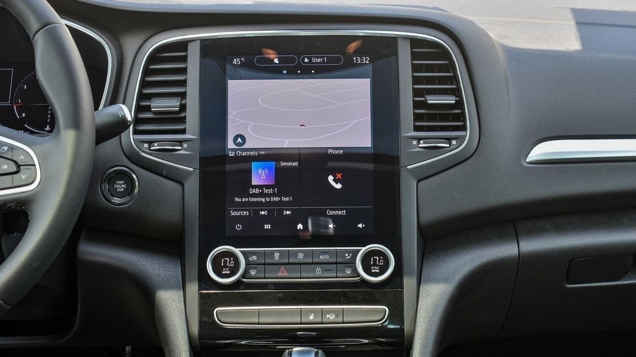 Renault Megane Renault Megane Sedan 1.6P Aut.  Automatic transmission, Euro 5C (For Local Sales plus 10% for Custom