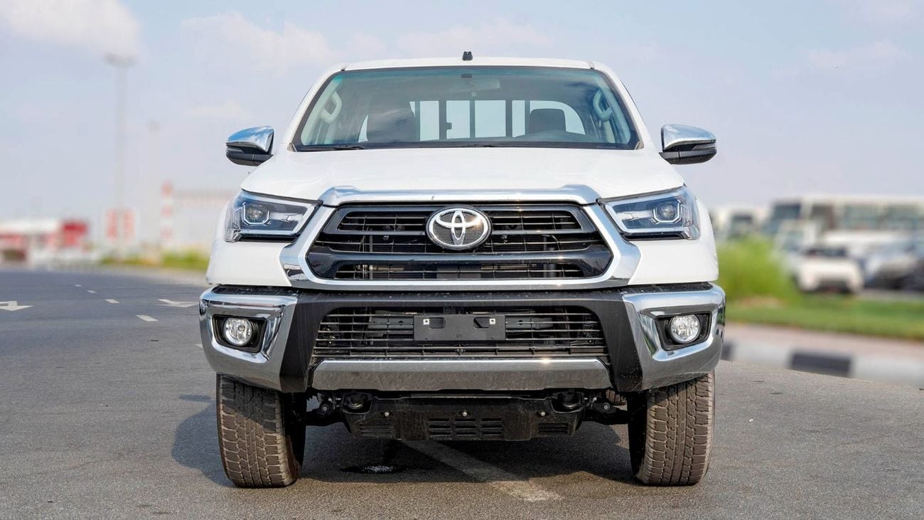 تويوتا هيلوكس 2025 Toyota Hilux DC 2.7L Petrol MT - Black Interior