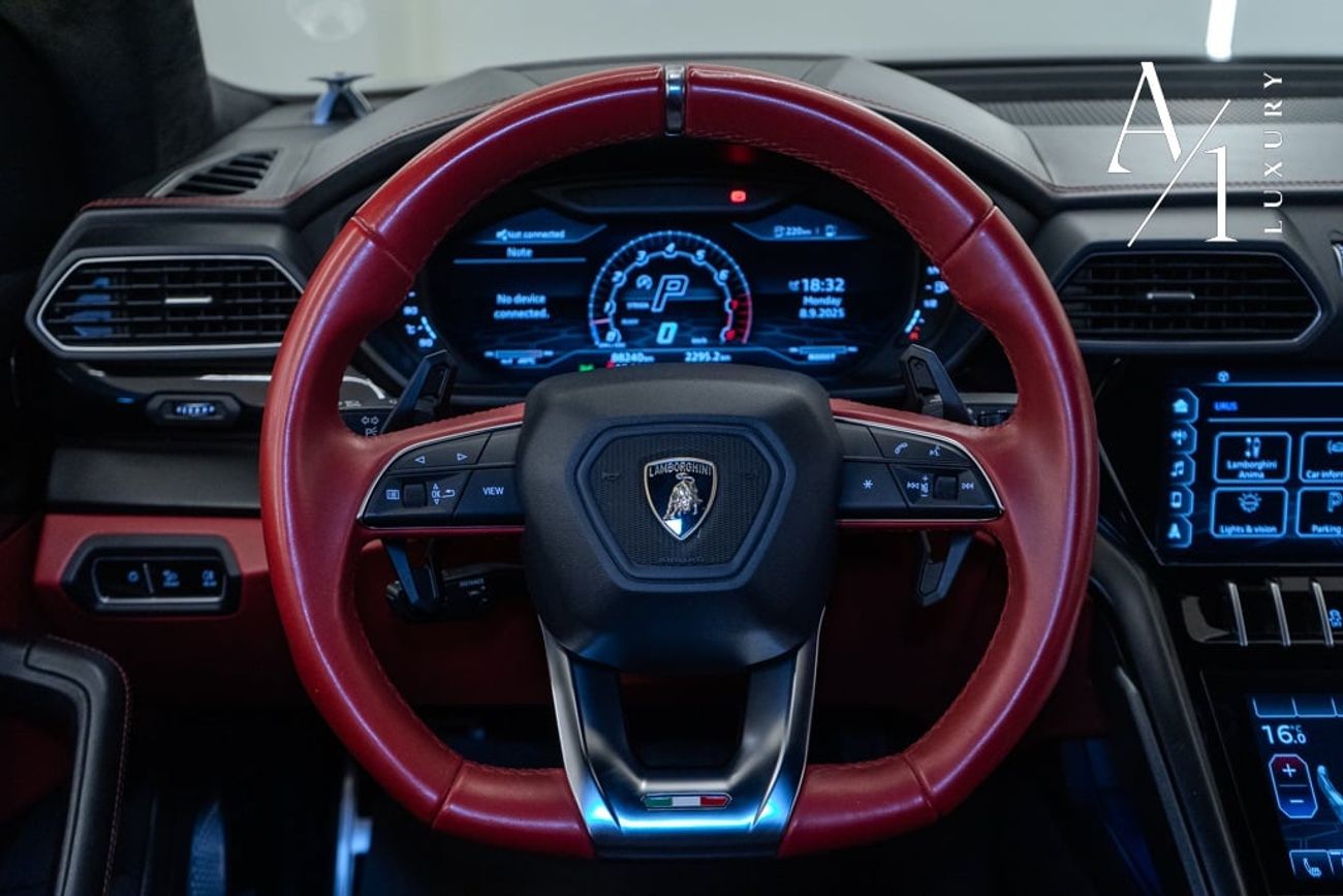 لامبورغيني اوروس 2022 Lamborghini Urus, Urban Kit Original, Excellent Condition, GCC Spec