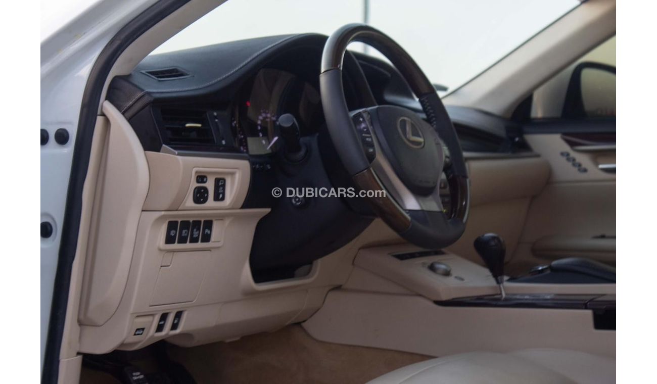 Lexus ES350