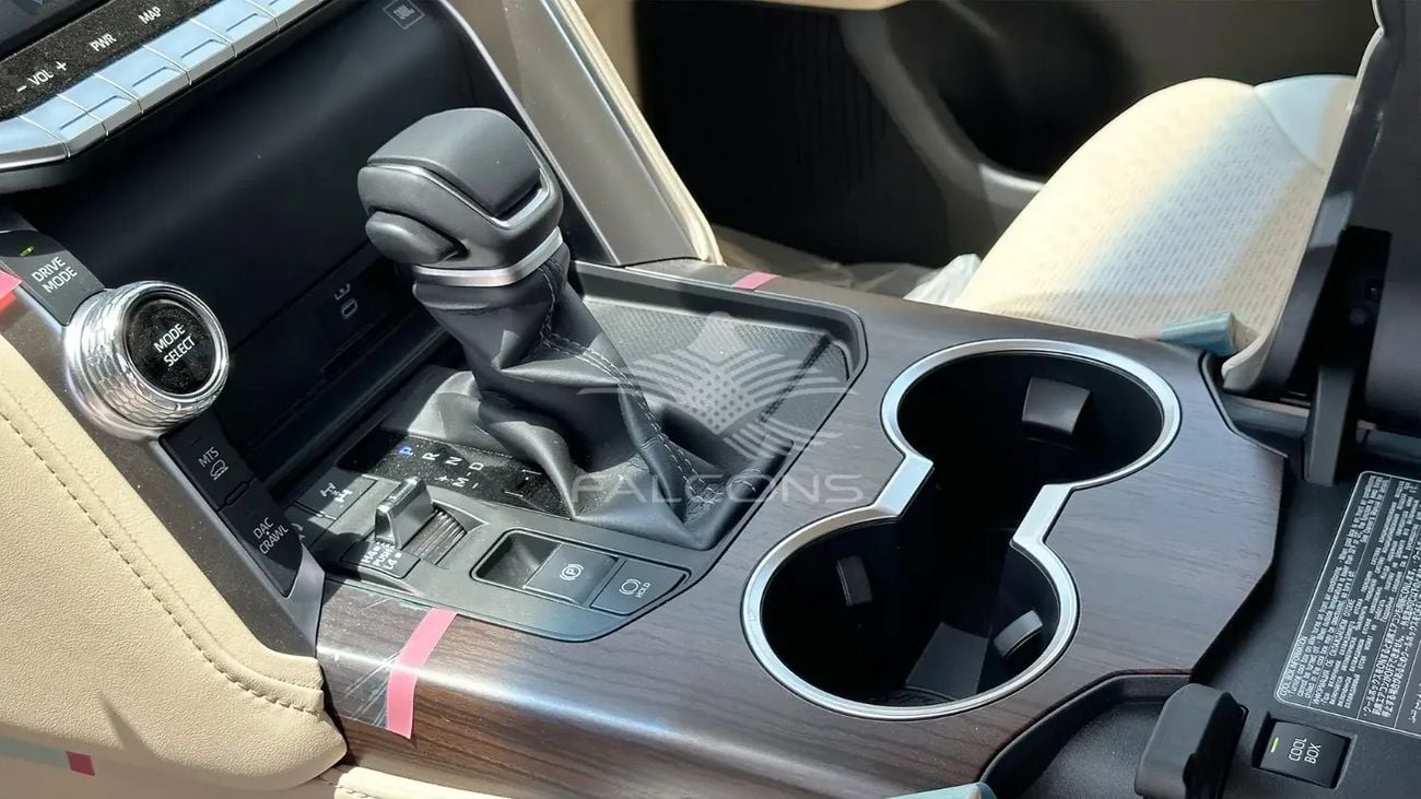 تويوتا لاند كروزر Toyota/LC300 3.3L VX TURBO 10 AT