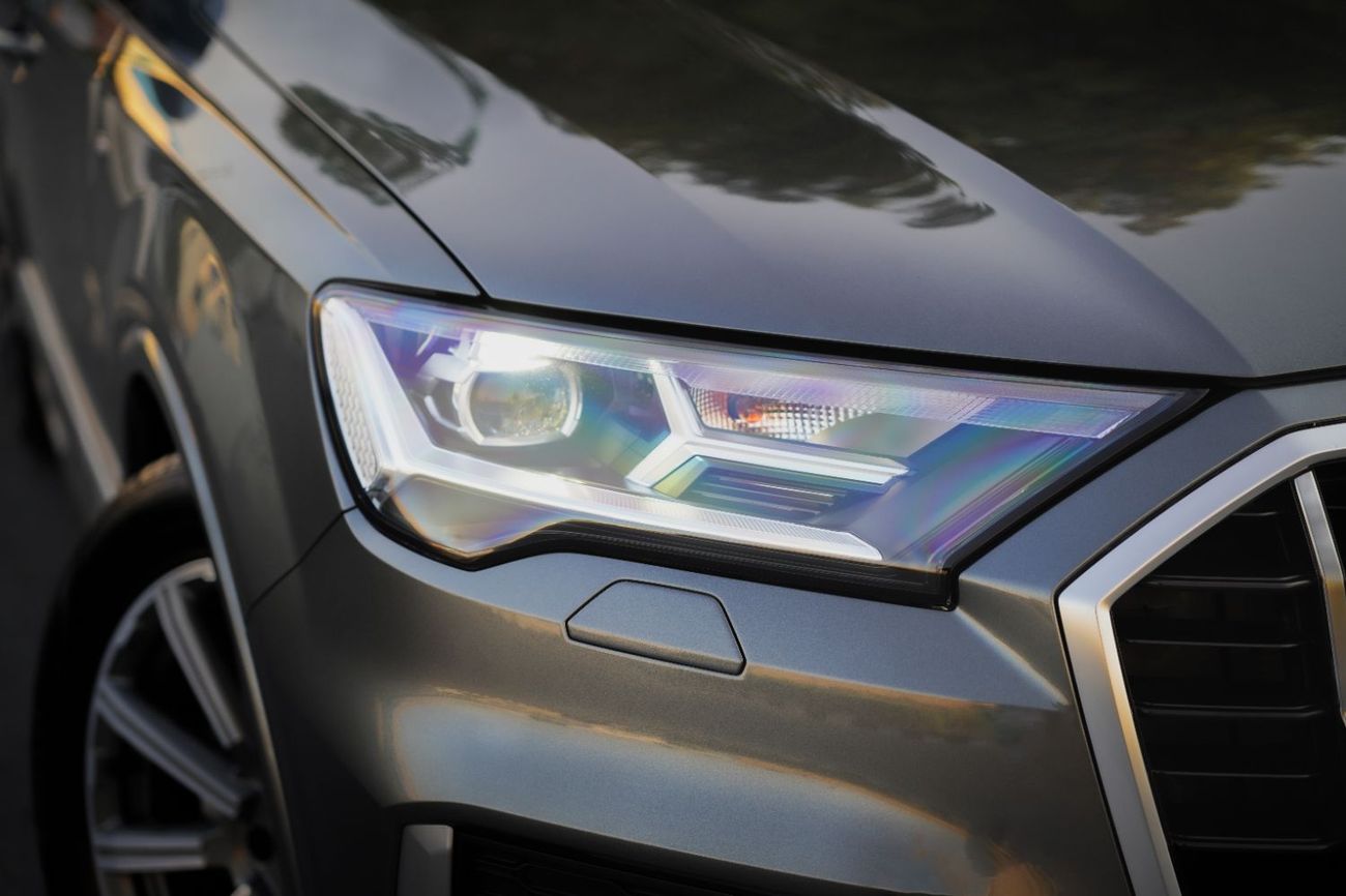 Audi Q7 55 TFSI quattro S-Line 3.0L