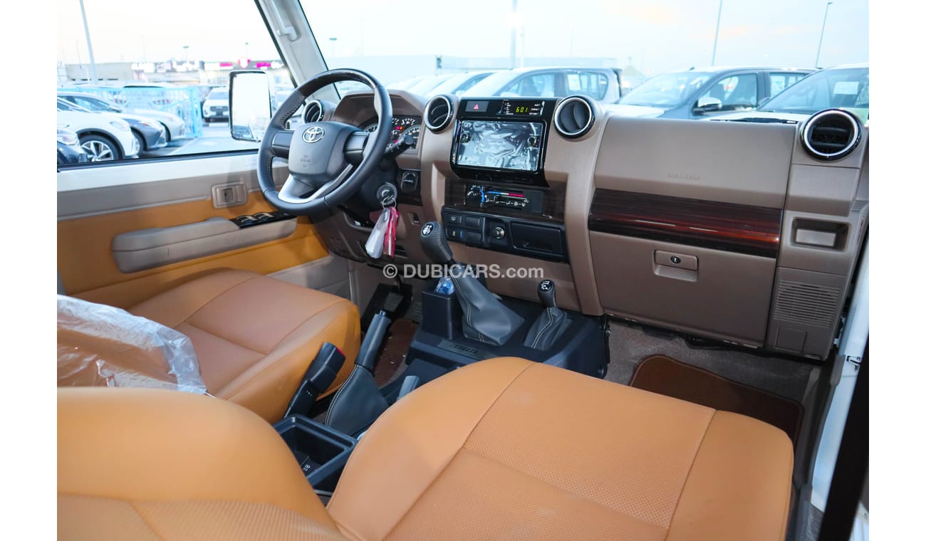 تويوتا لاند كروزر 70 Toyota Land Cruiser Hard Top HARD TOP 4.0L PETROL 2023