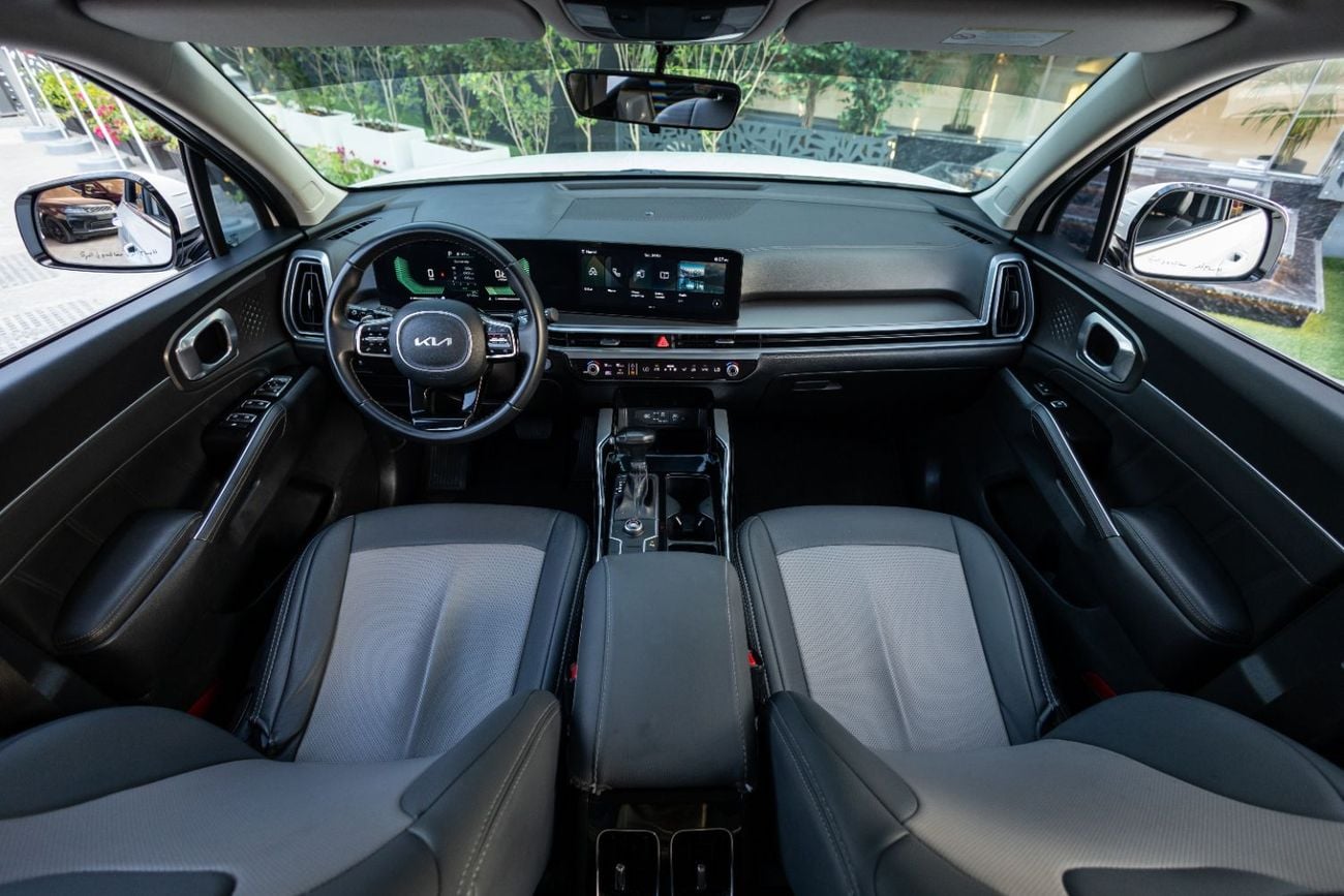 Kia Sorento 2.5L LX (RWD)