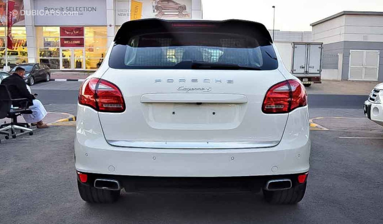 Porsche Cayenne S