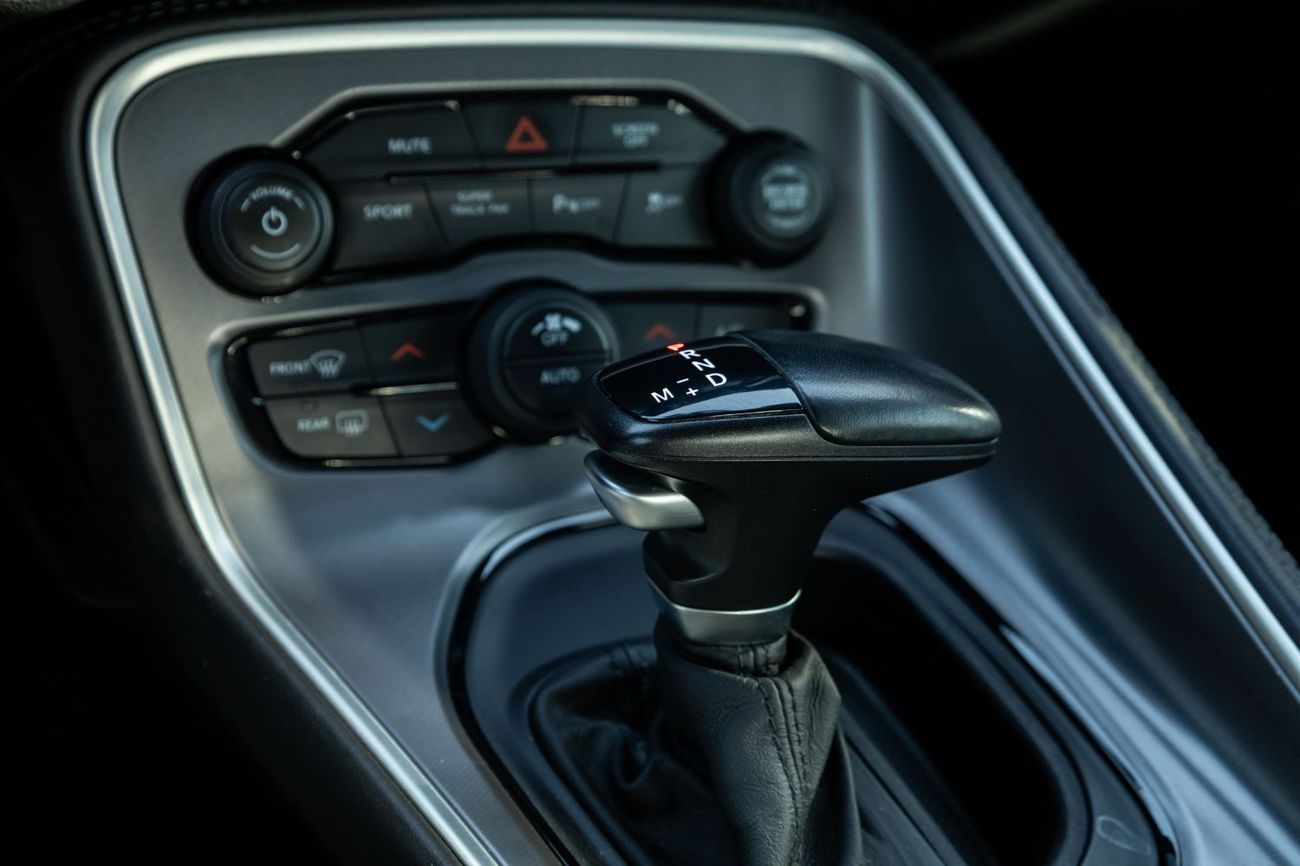 دودج تشالينجر R/T Plus 5.7L (372 HP)