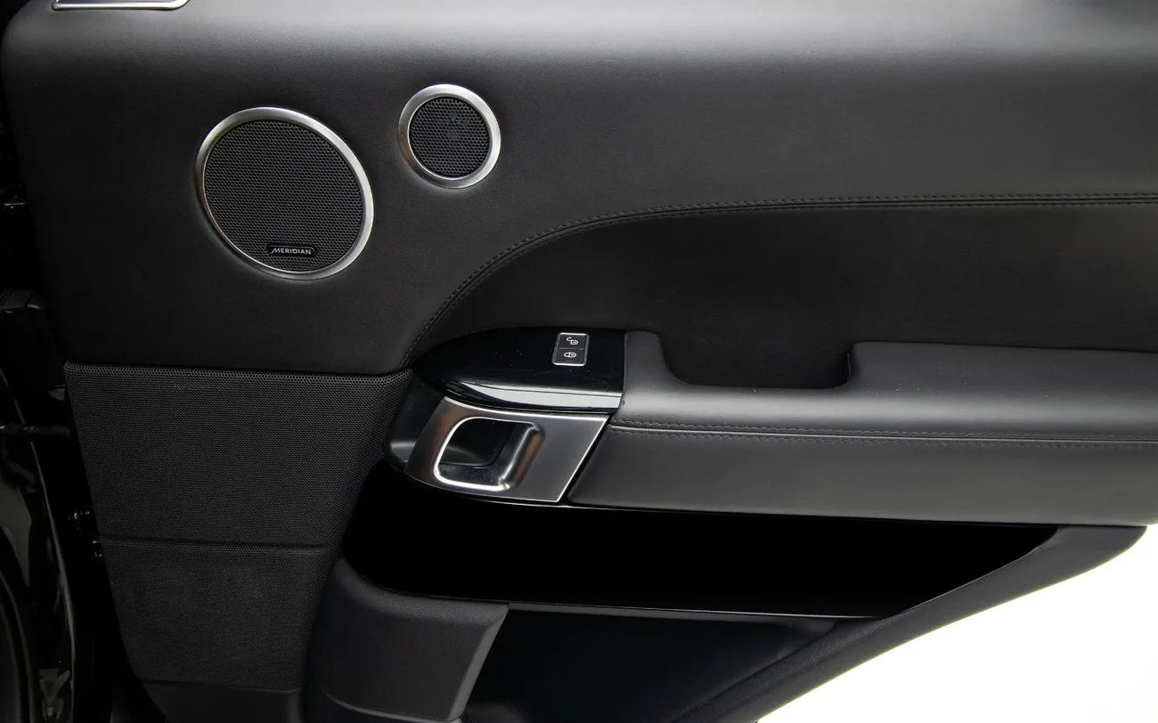 لاند روفر رينج روفر Vogue SE Supercharged - GCC Spec